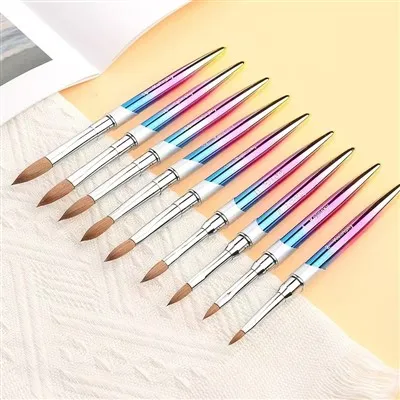 Finns det nagelborstar för nagelmissfärgningsbehandling?